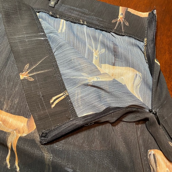 Gazelle Print Long Skirt | Side Zip | Great for Miss Match Dressing Size Large - Picture 11 of 12